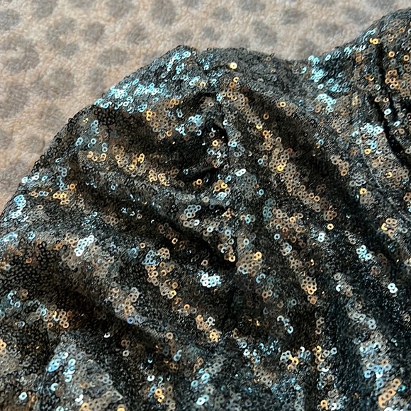 GUC Anthro Sunday in Brooklyn Luna Sequin blouse - Picture 8 of 14